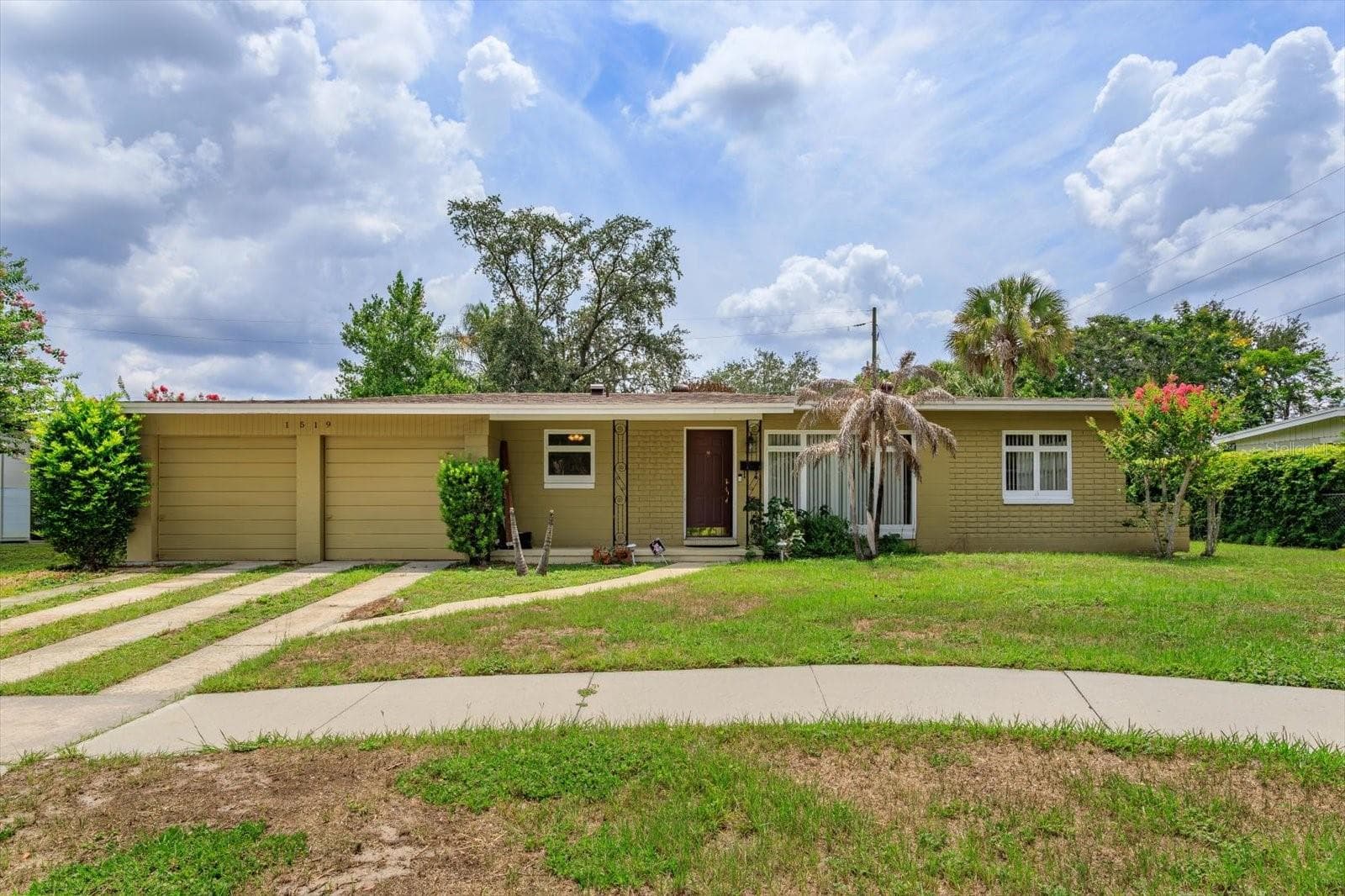 1519 CATALPA LN