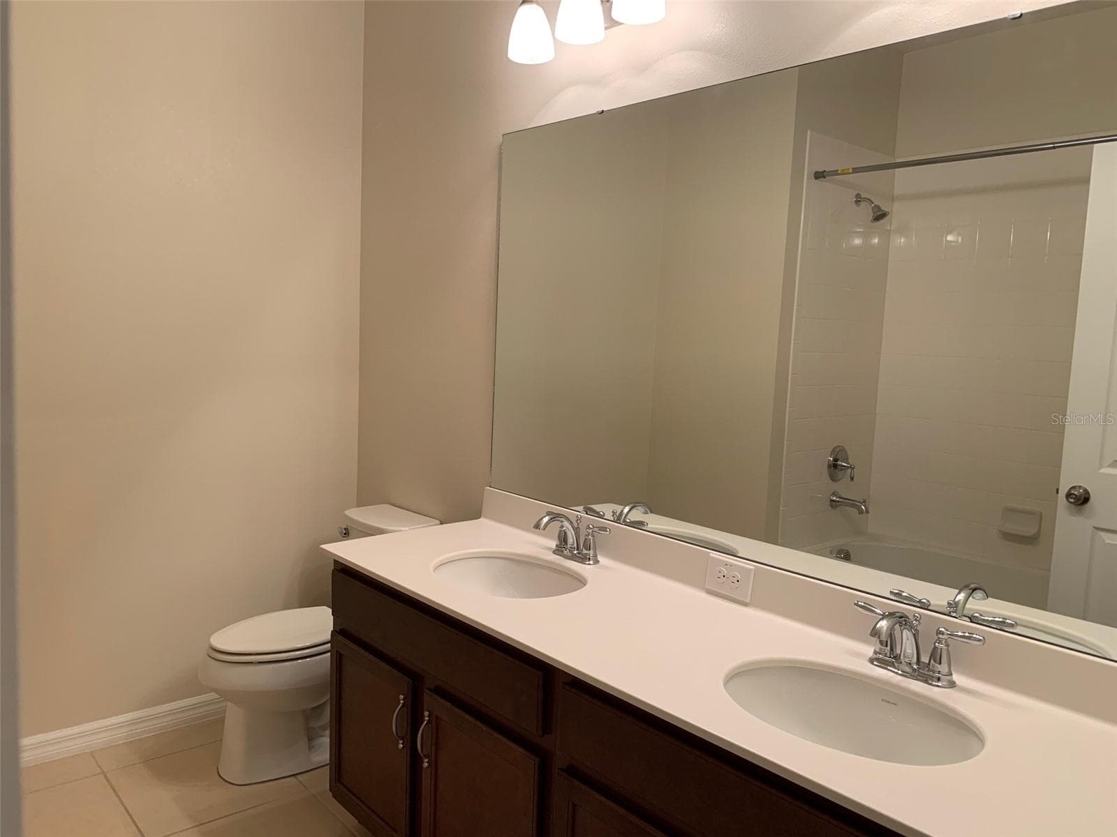 Single Family Residence at 2860 CHANTILLY AVE, KISSIMMEE, photo 12 of 44