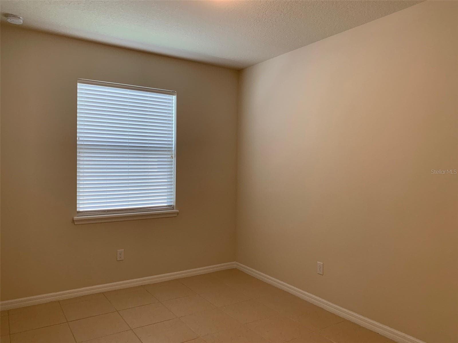 Single Family Residence at 2860 CHANTILLY AVE, KISSIMMEE, photo 15 of 44