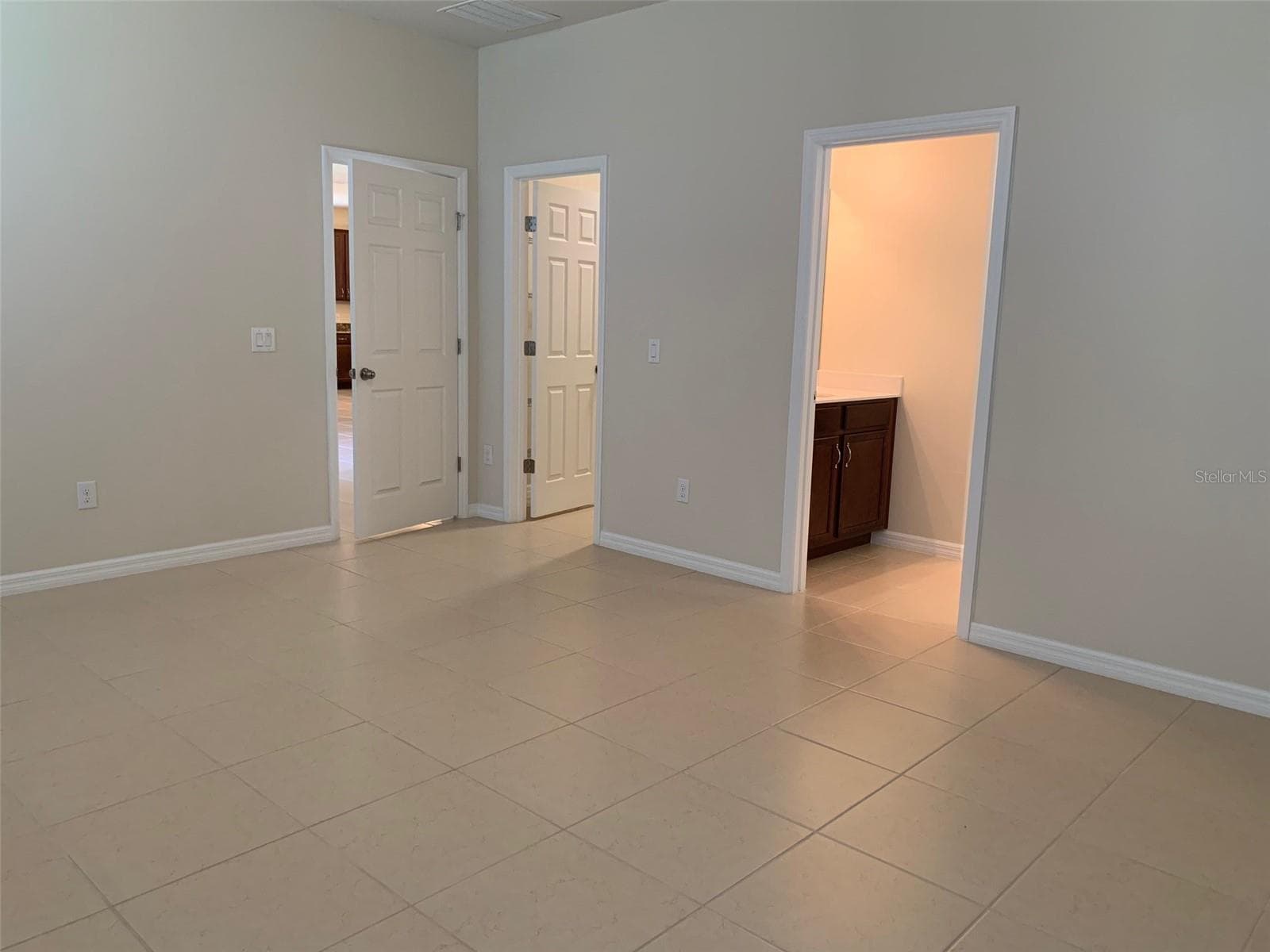 Single Family Residence at 2860 CHANTILLY AVE, KISSIMMEE, photo 23 of 44