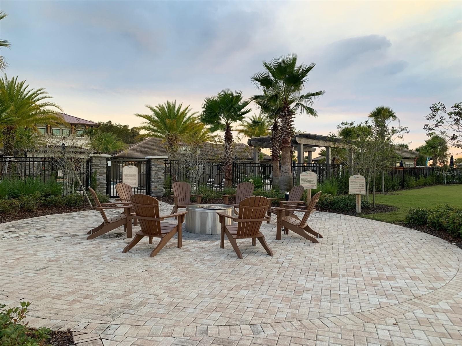 Single Family Residence at 2860 CHANTILLY AVE, KISSIMMEE, photo 37 of 44