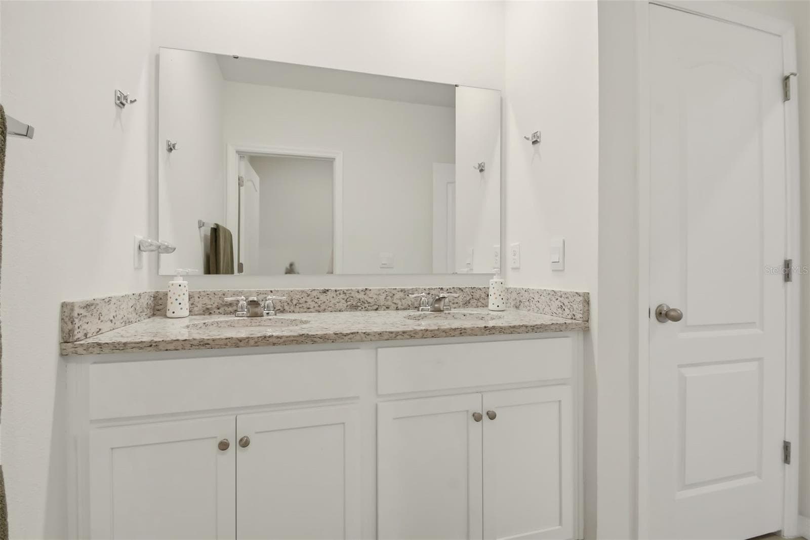 Guest bathroom - 33428 COUNTRY HOUSE DR, SORRENTO