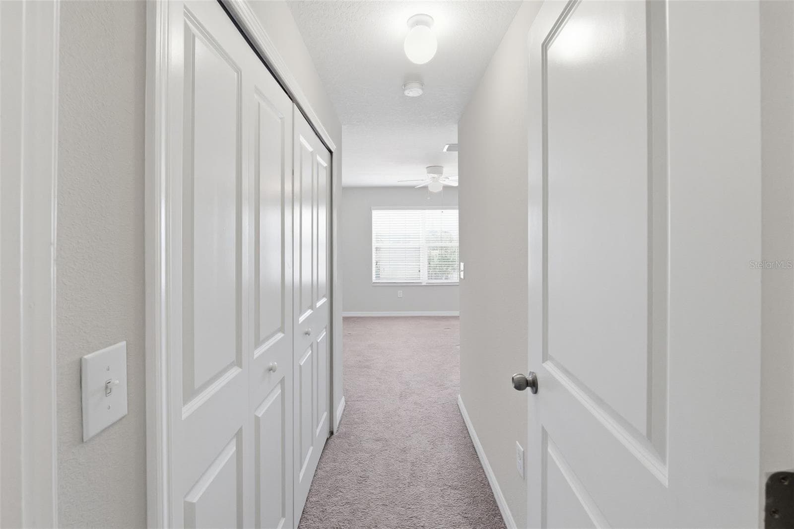 Townhouse at 10407 LAKE MONTAUK DR, RIVERVIEW, photo 8 of 28