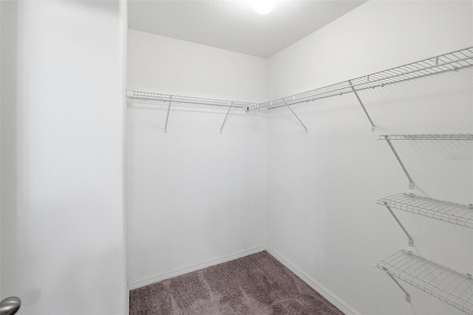 Townhouse at 10407 LAKE MONTAUK DR, RIVERVIEW, photo 14 of 28