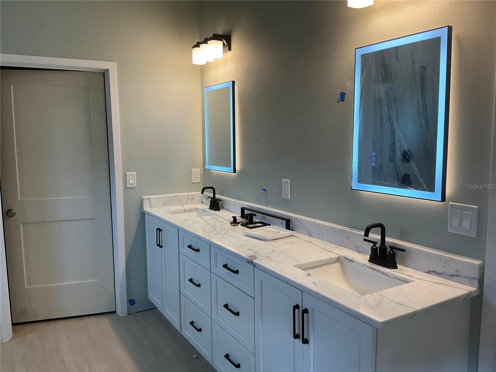 Primary Bath room - 1619 MAGNOLIA AVE, DELAND
