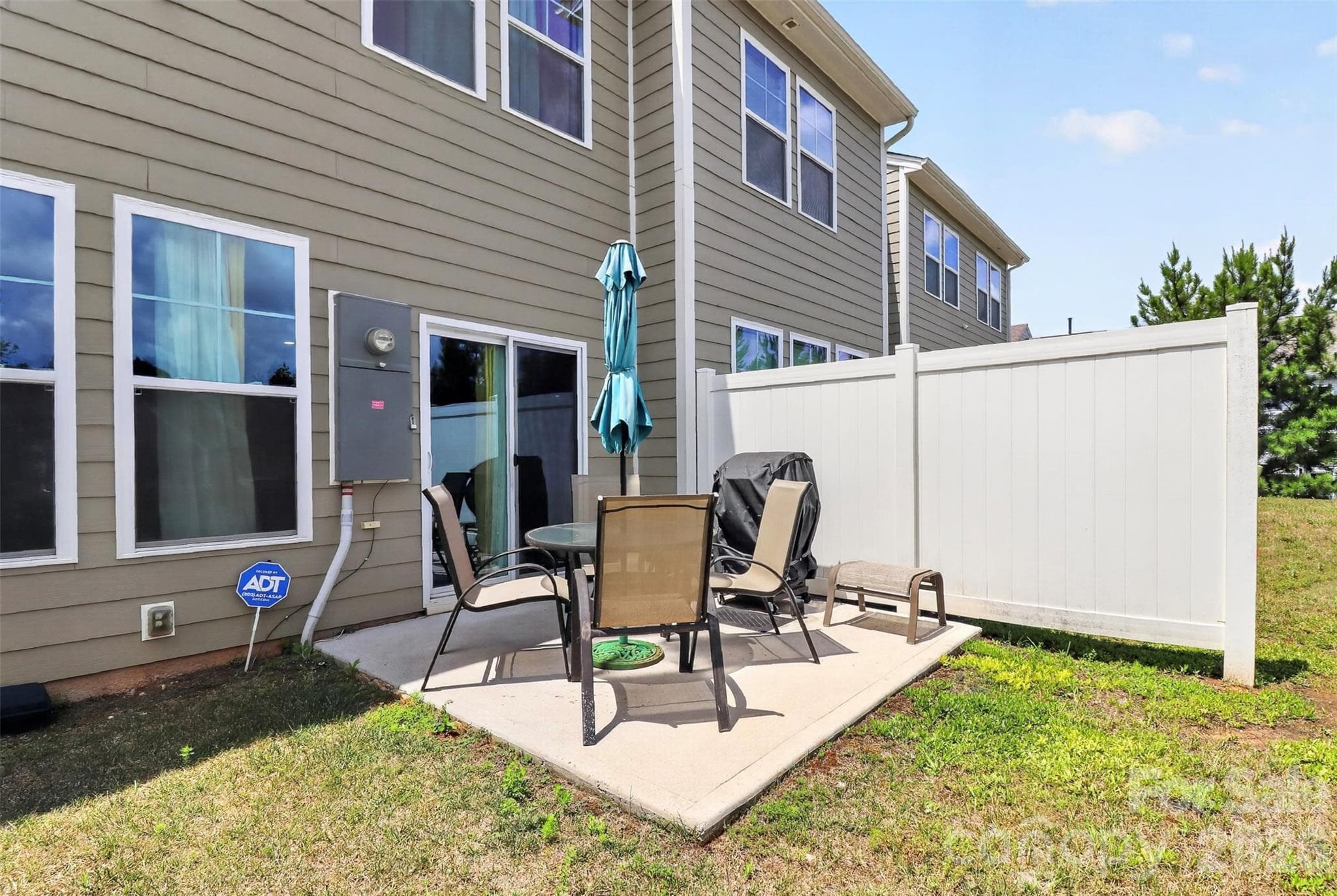 Townhouse at 1019 Chicory Trace, Clover, photo 29 of 36