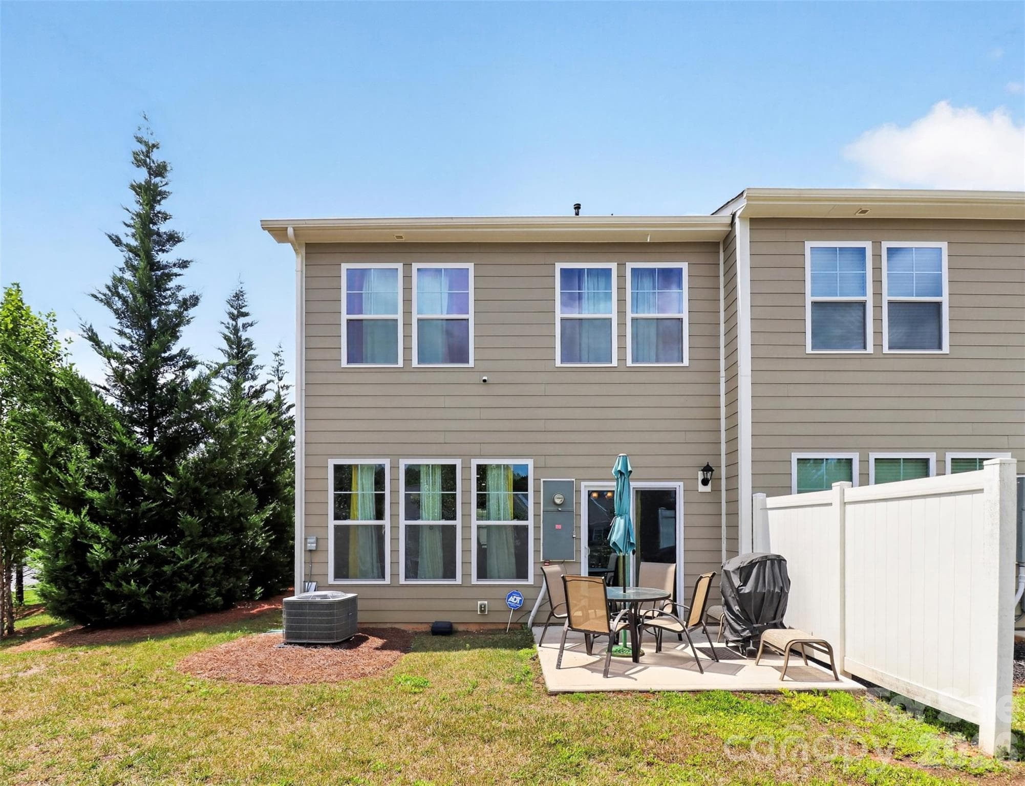 Townhouse at 1019 Chicory Trace, Clover, photo 30 of 36