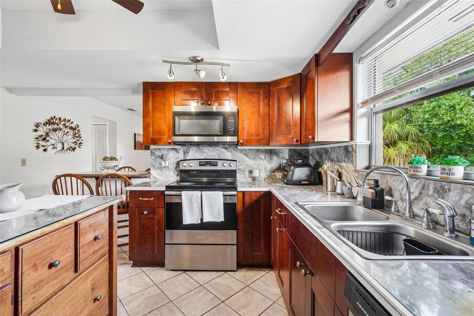 Single Family Residence at 3777 PARKWAY BLVD, LAND O LAKES, photo 4 of 54