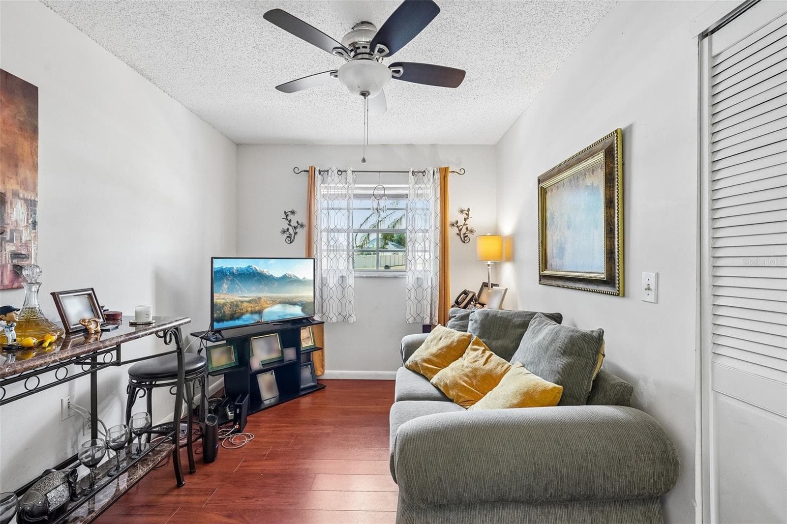 4th bedroom - Closet is 3.9ft X 12.6 - 3777 PARKWAY BLVD, LAND O LAKES
