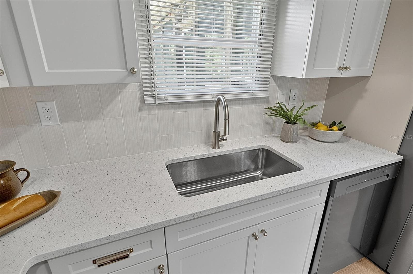 Manufactured Home at 2318 COCONUT BLVD, BUNNELL, photo 18 of 52
