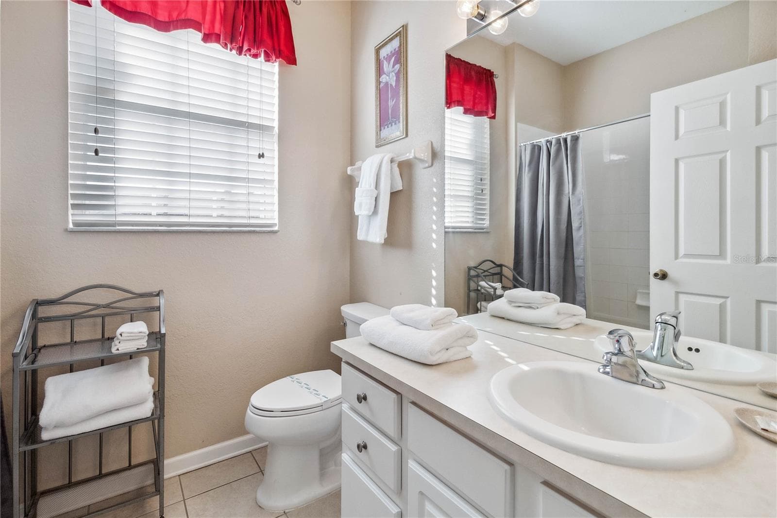 Bathroom 2. - 2821 E ALMATON LOOP #401, KISSIMMEE