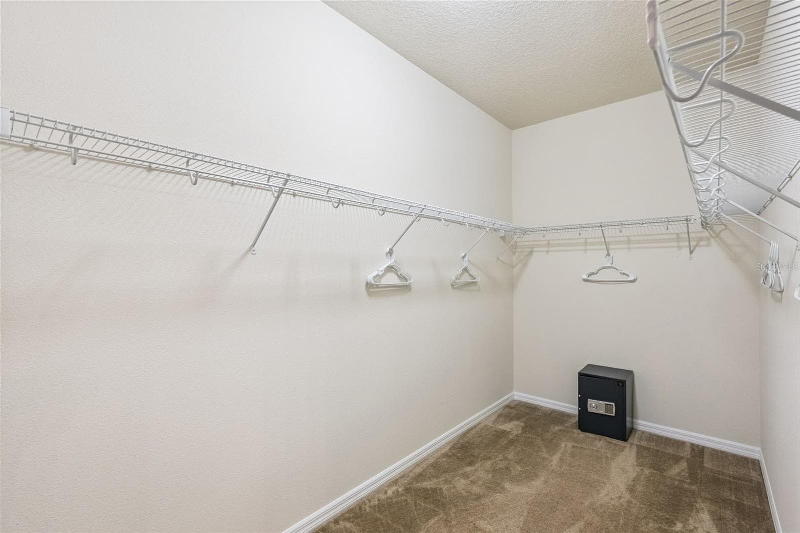 Single Family Residence at 11121 LEMAY DR, CLERMONT, photo 44 of 67