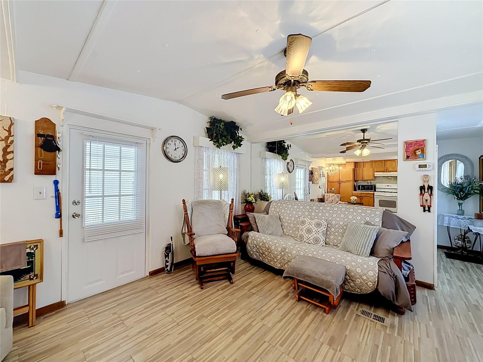 Mobile Home at 7490 46TH AVE N #109, ST PETERSBURG, photo 14 of 30
