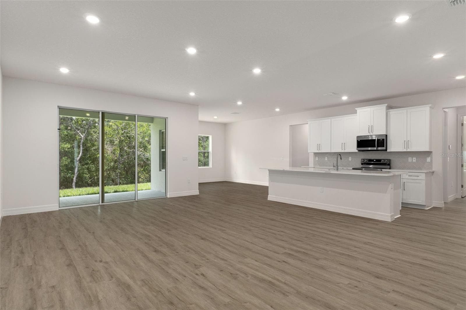 Single Family Residence at 3946 N LONGVALLEY RD, HERNANDO, photo 6 of 58