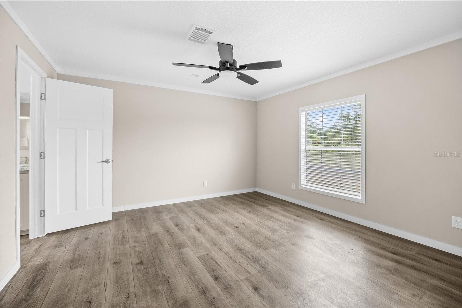 Manufactured Home at 16226 NW 254TH ST, OKEECHOBEE, photo 16 of 36