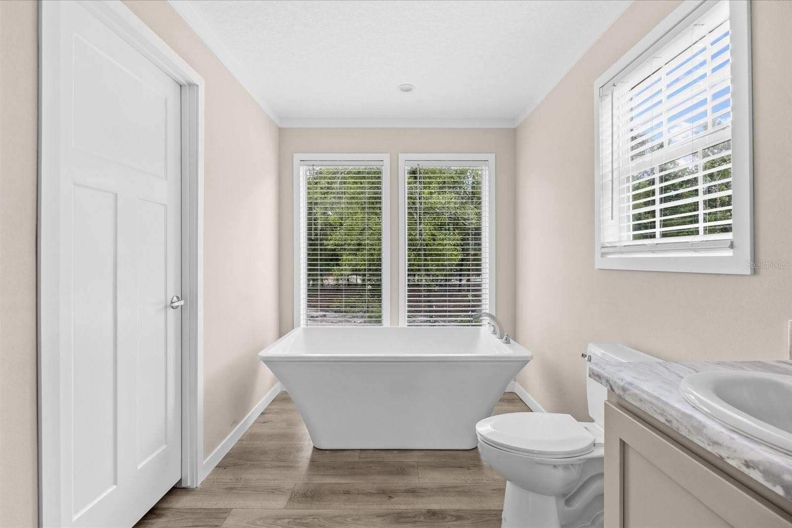 Manufactured Home at 16226 NW 254TH ST, OKEECHOBEE, photo 18 of 36