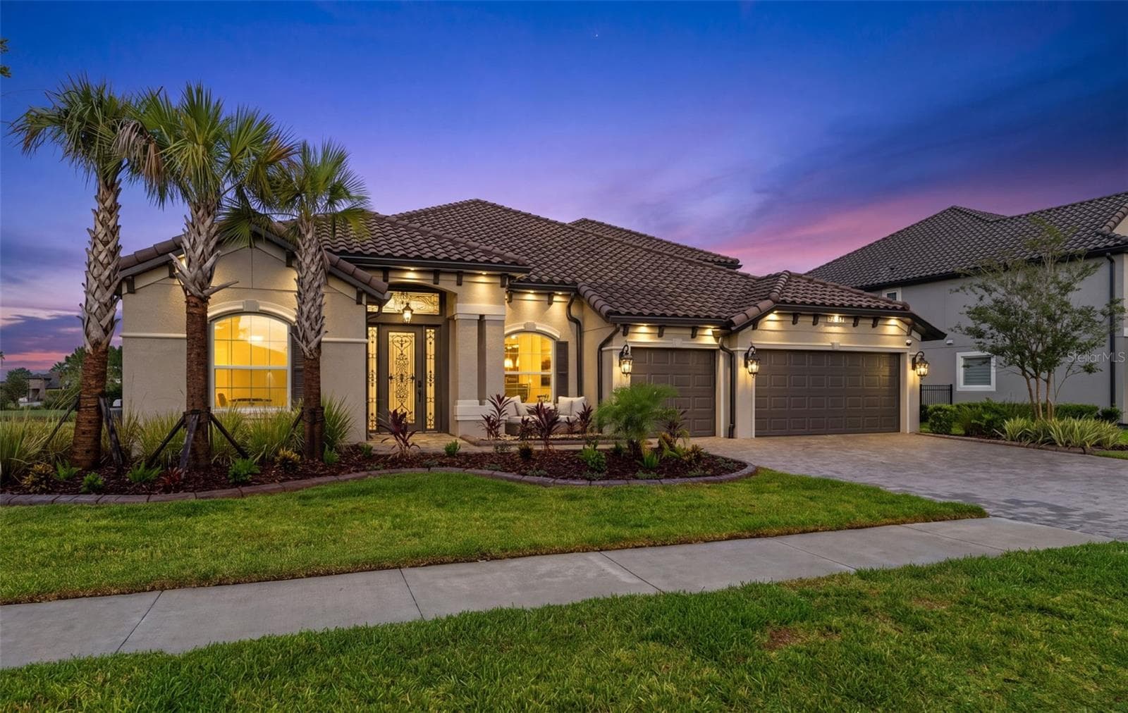 Single Family Residence at 33161 KATELAND DR, WESLEY CHAPEL, photo 7 of 99