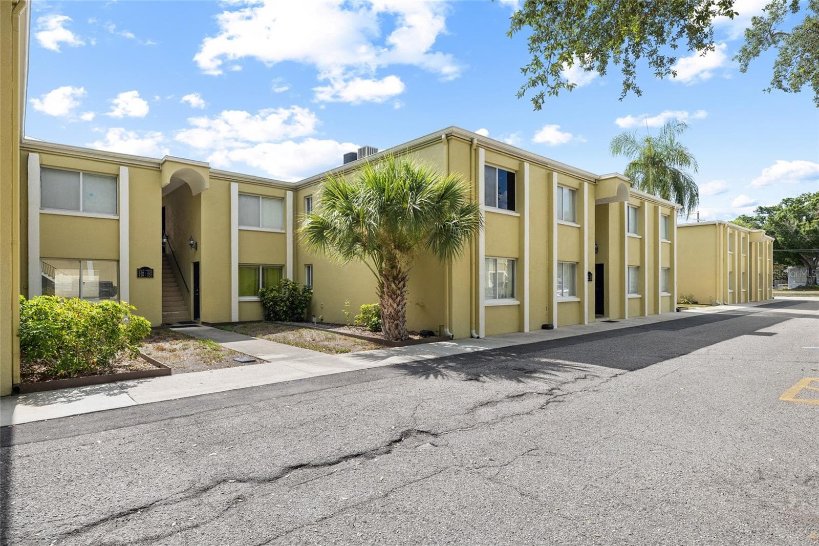 Condominium at 3206 W AZEELE ST #227, TAMPA, photo 3 of 23
