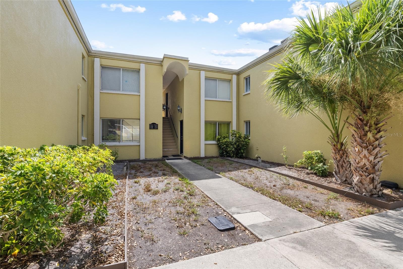 Condominium at 3206 W AZEELE ST #227, TAMPA, photo 4 of 23