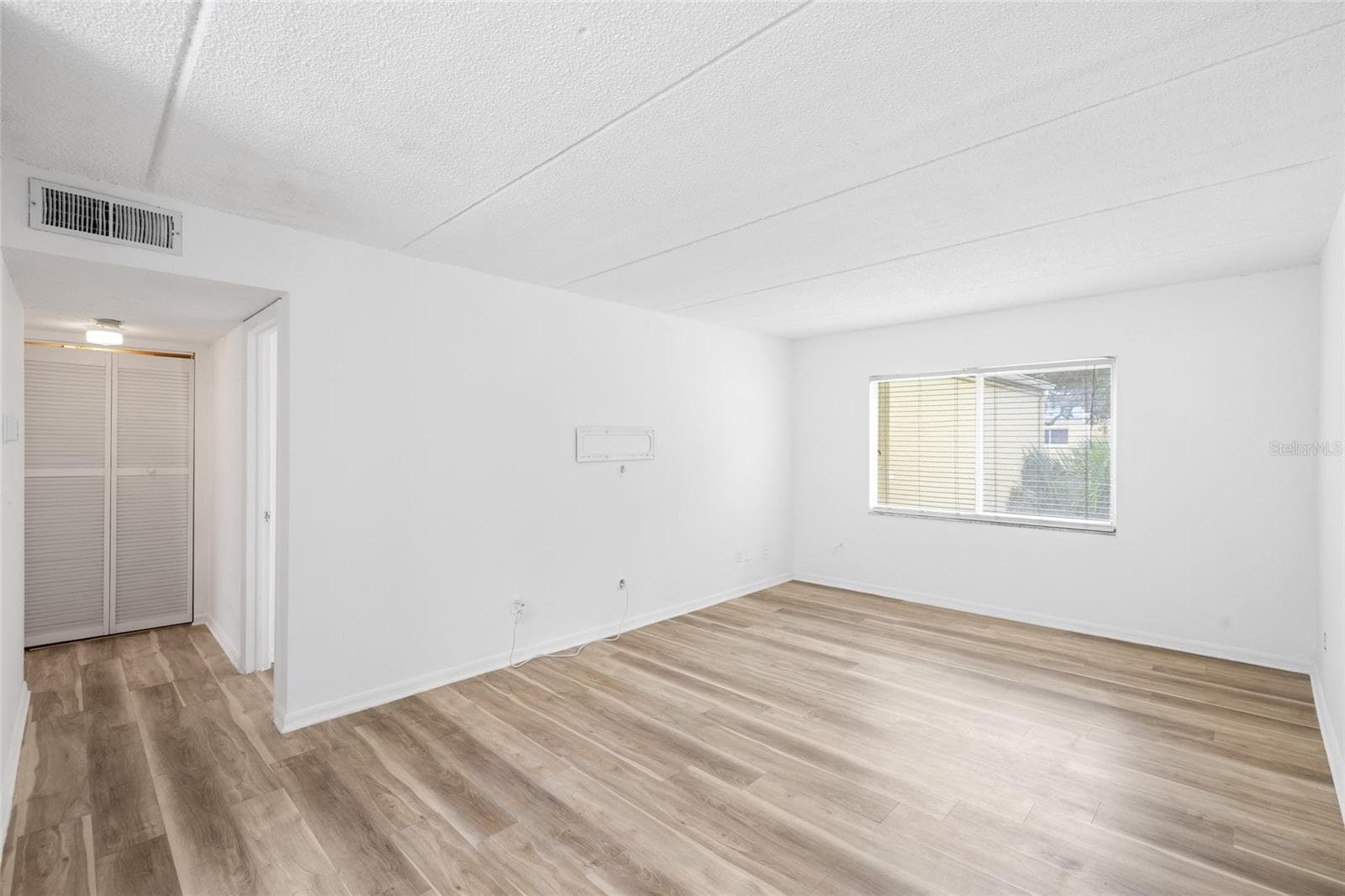 Condominium at 3206 W AZEELE ST #227, TAMPA, photo 10 of 23