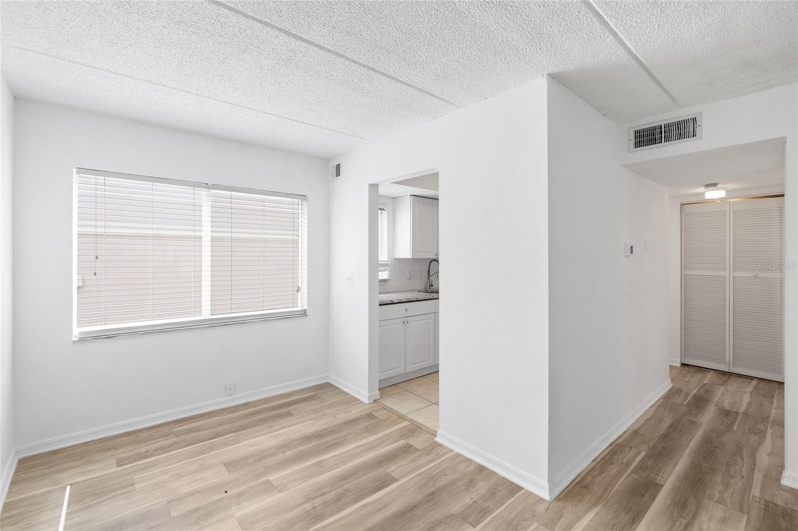 Condominium at 3206 W AZEELE ST #227, TAMPA, photo 11 of 23