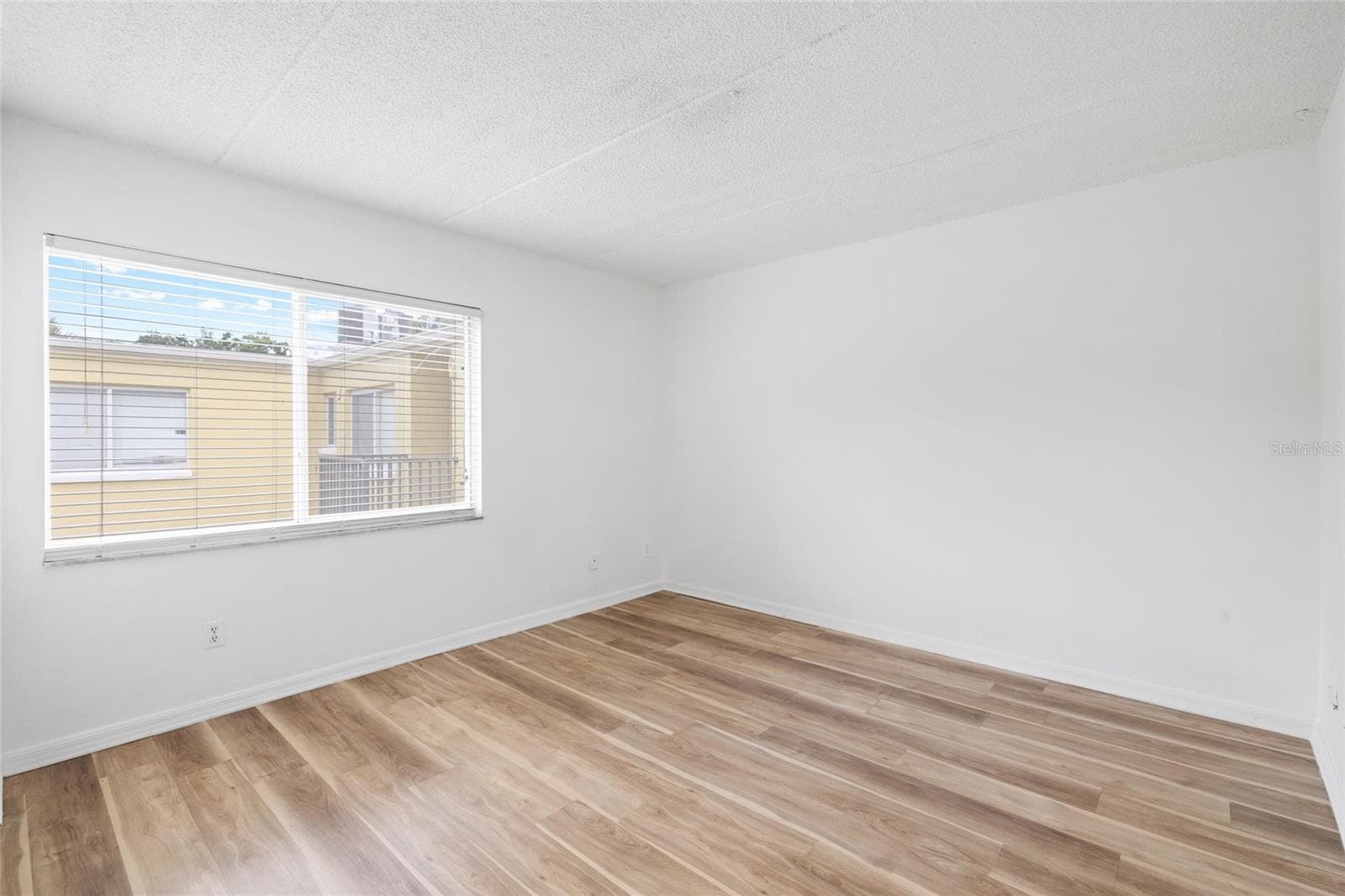 Condominium at 3206 W AZEELE ST #227, TAMPA, photo 16 of 23