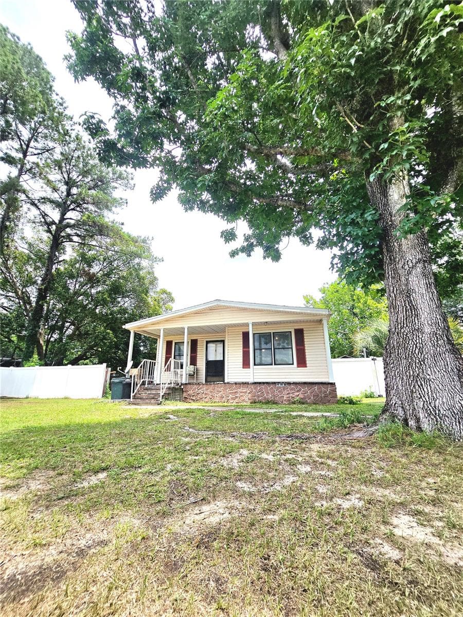 Manufactured Home at 3265 SE 132ND PL, BELLEVIEW, photo 3 of 64