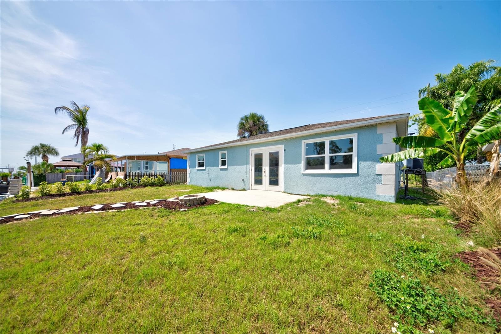 Single Family Residence at 6432 BOATYARD DR, HUDSON, photo 17 of 50