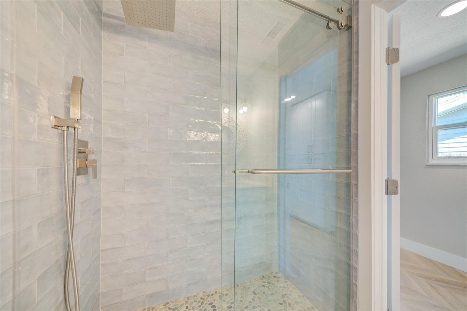 Single Family Residence at 6432 BOATYARD DR, HUDSON, photo 21 of 50