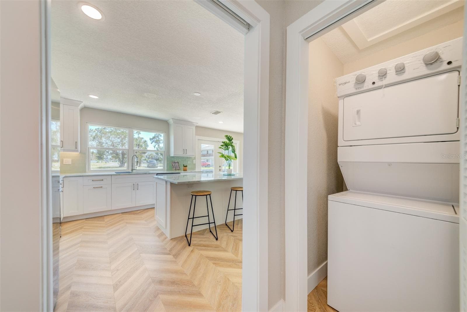 Single Family Residence at 6432 BOATYARD DR, HUDSON, photo 27 of 50