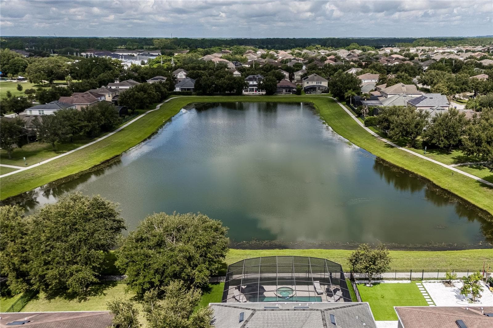 Single Family Residence at 11750 CHATEAUBRIAND AVE, ORLANDO, photo 62 of 68