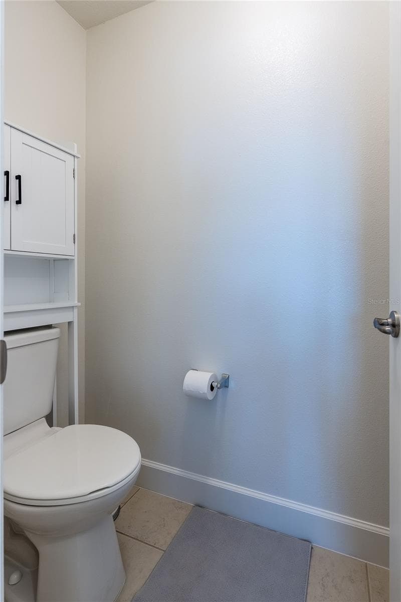 Single Family Residence at 11750 CHATEAUBRIAND AVE, ORLANDO, photo 38 of 68