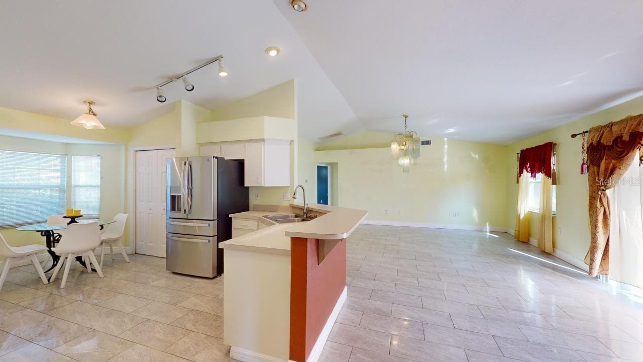 Single Family Residence at WEDGEWOOD GOLF & COUNTRY CLUB PH 01, LAKELAND, photo 11 of 28