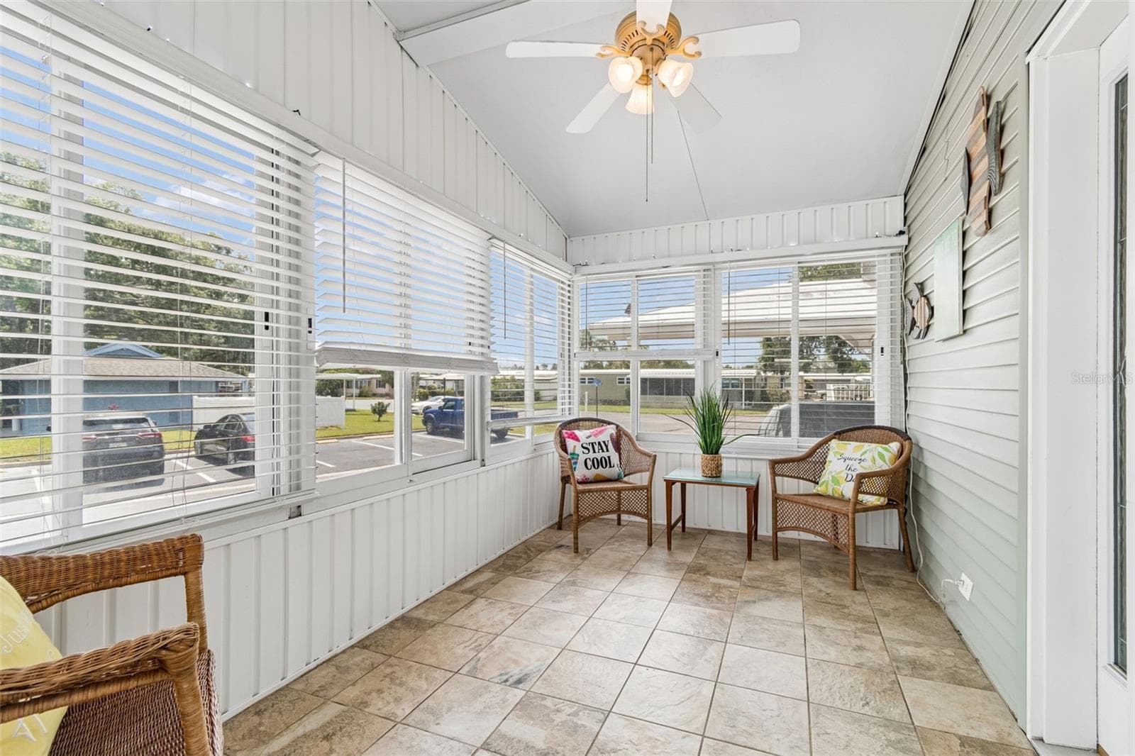 Manufactured Home at 9790 66TH ST N #252, PINELLAS PARK, photo 4 of 75