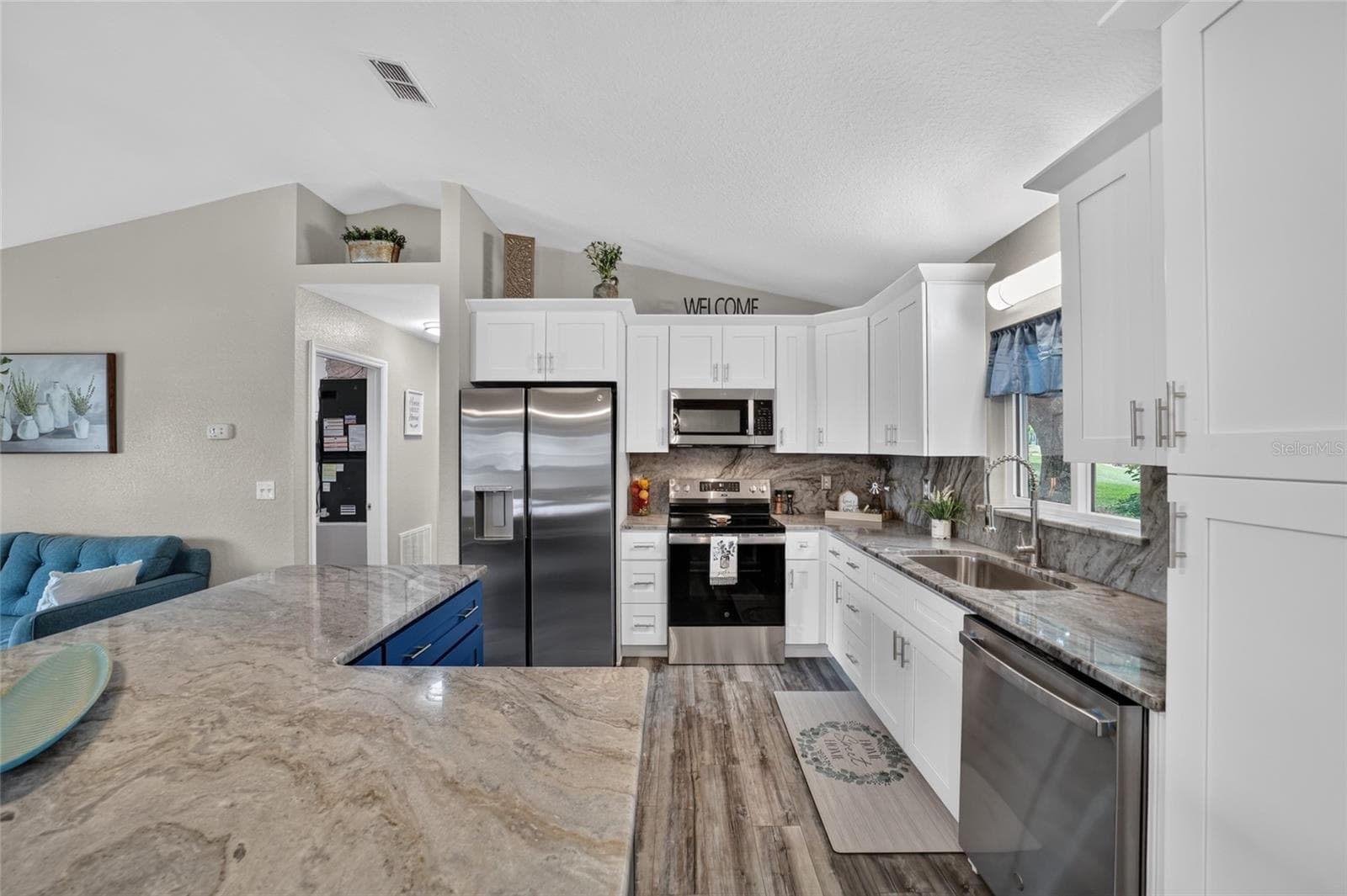 Single Family Residence at 13685 SE 90TH CT, SUMMERFIELD, photo 13 of 43