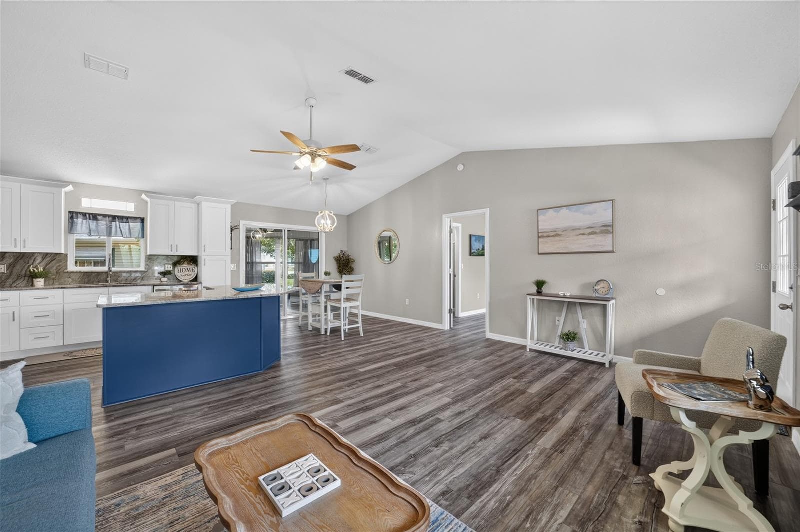 Single Family Residence at 13685 SE 90TH CT, SUMMERFIELD, photo 18 of 43