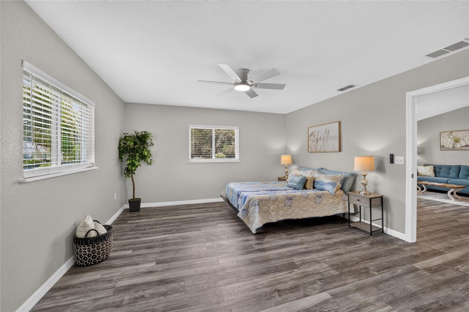 Single Family Residence at 13685 SE 90TH CT, SUMMERFIELD, photo 24 of 43