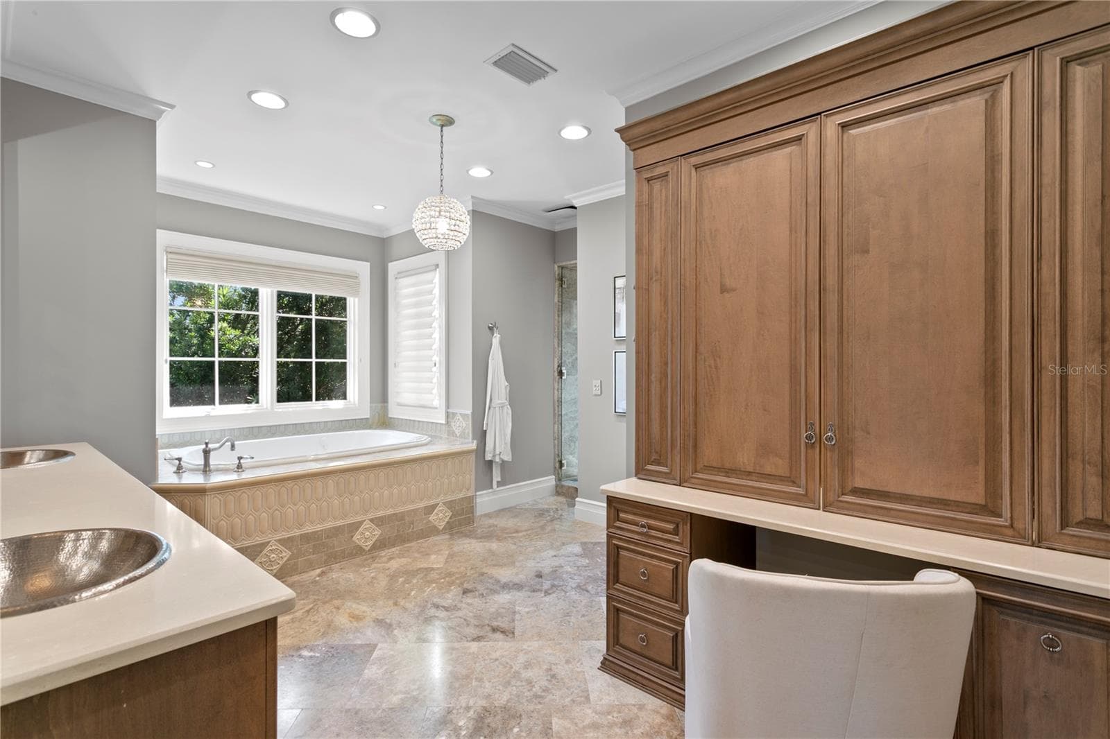 Single Family Residence at 401 SNELL ISLE BLVD NE, ST PETERSBURG, photo 49 of 96