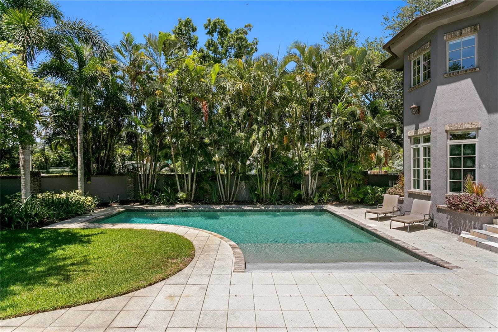 Single Family Residence at 401 SNELL ISLE BLVD NE, ST PETERSBURG, photo 84 of 96