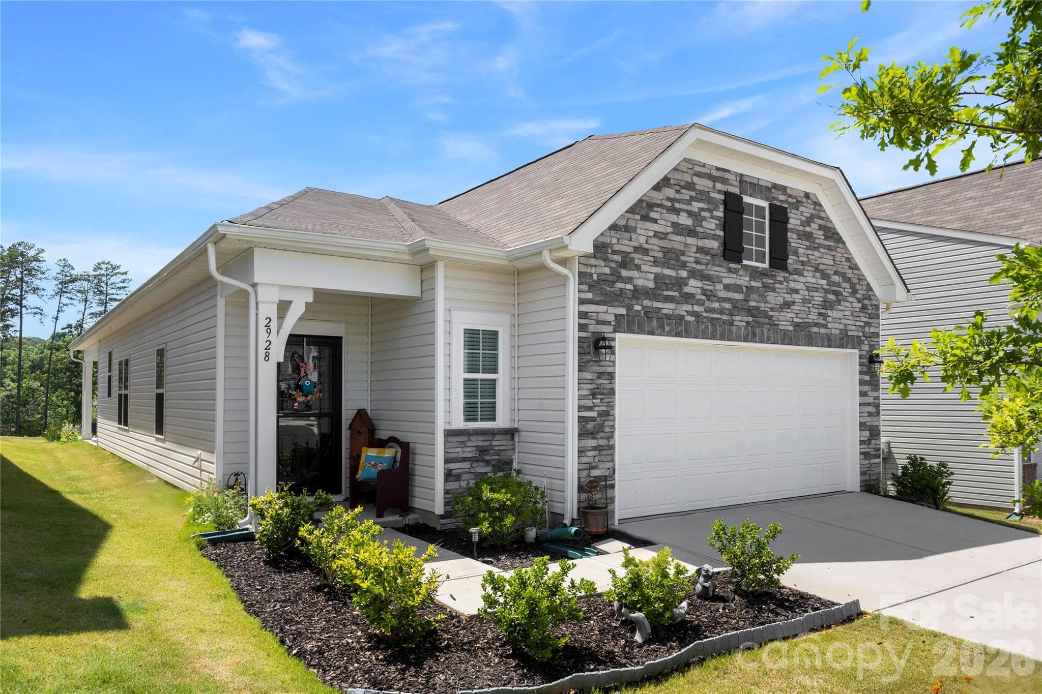 Single Family Residence at 2928 Legacy Ridge Lane, Catawba, photo 3 of 39