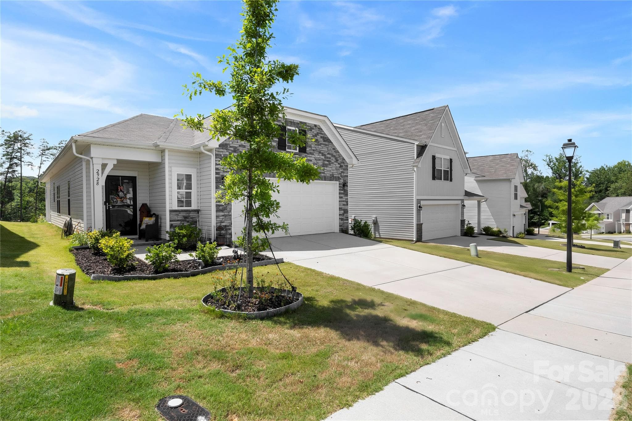 Single Family Residence at 2928 Legacy Ridge Lane, Catawba, photo 4 of 39