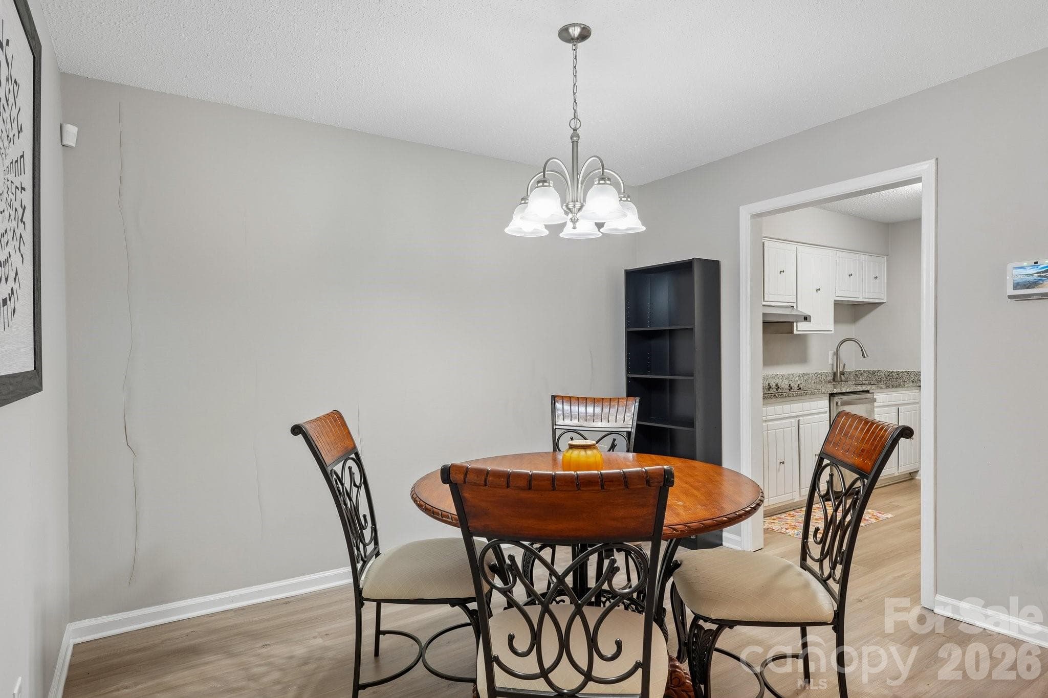 Condominium at 4736 Hedgemore Drive, Charlotte, photo 8 of 32