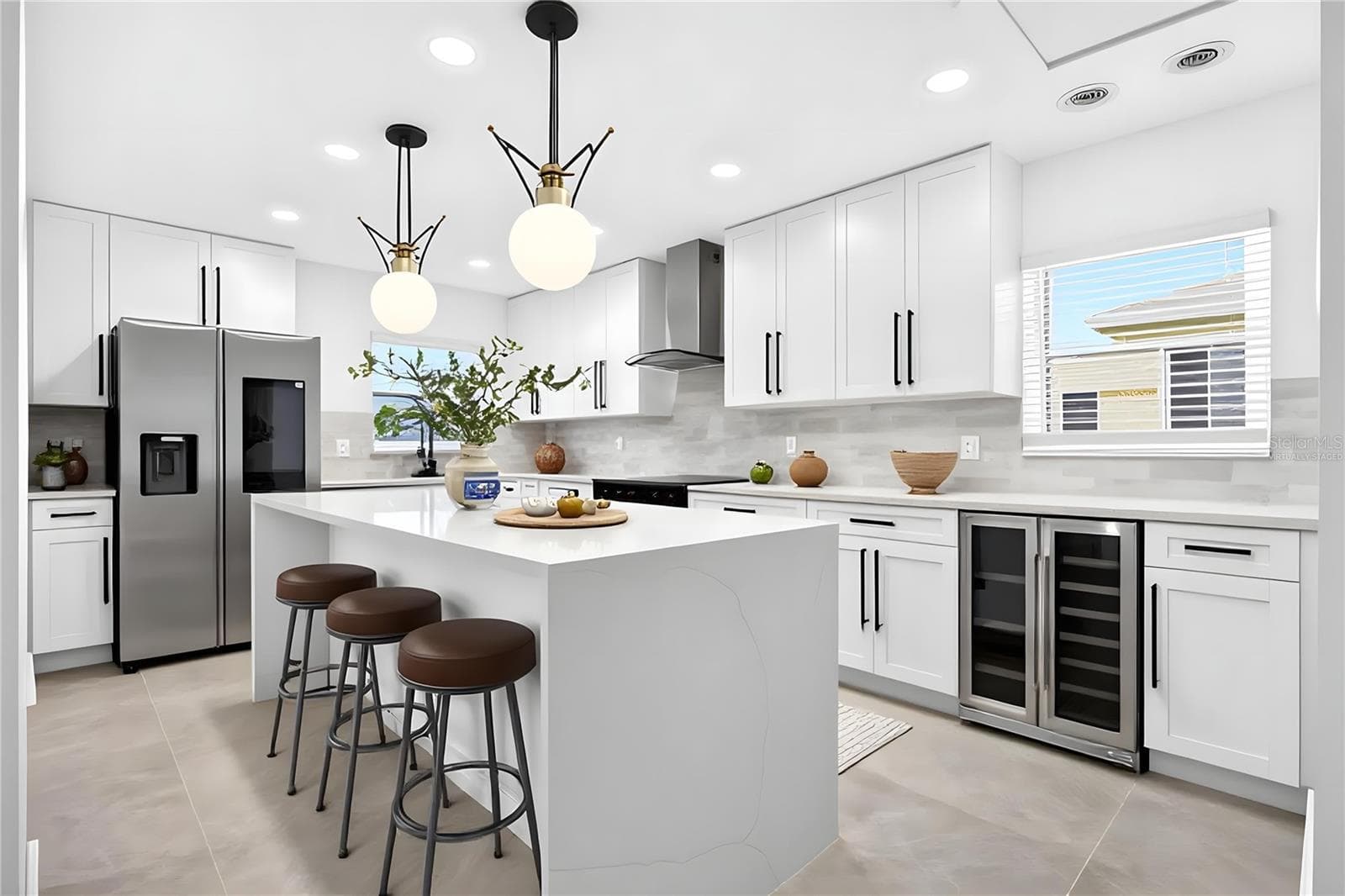 Virtually staged - 27385 VOYAGEUR DR, PUNTA GORDA