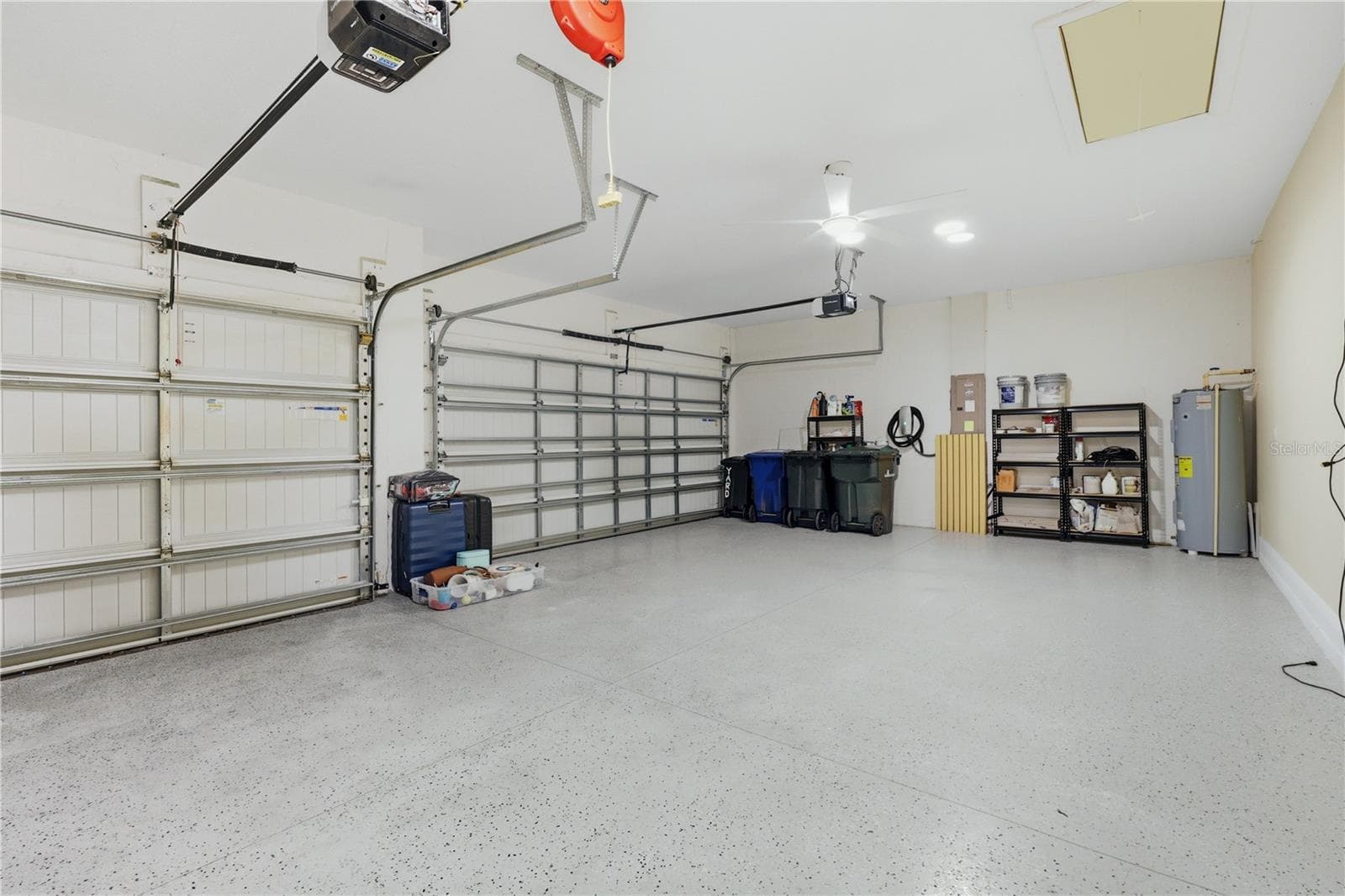 3-car Smart Garage - 5542 NATIVE HENNA CT, SARASOTA