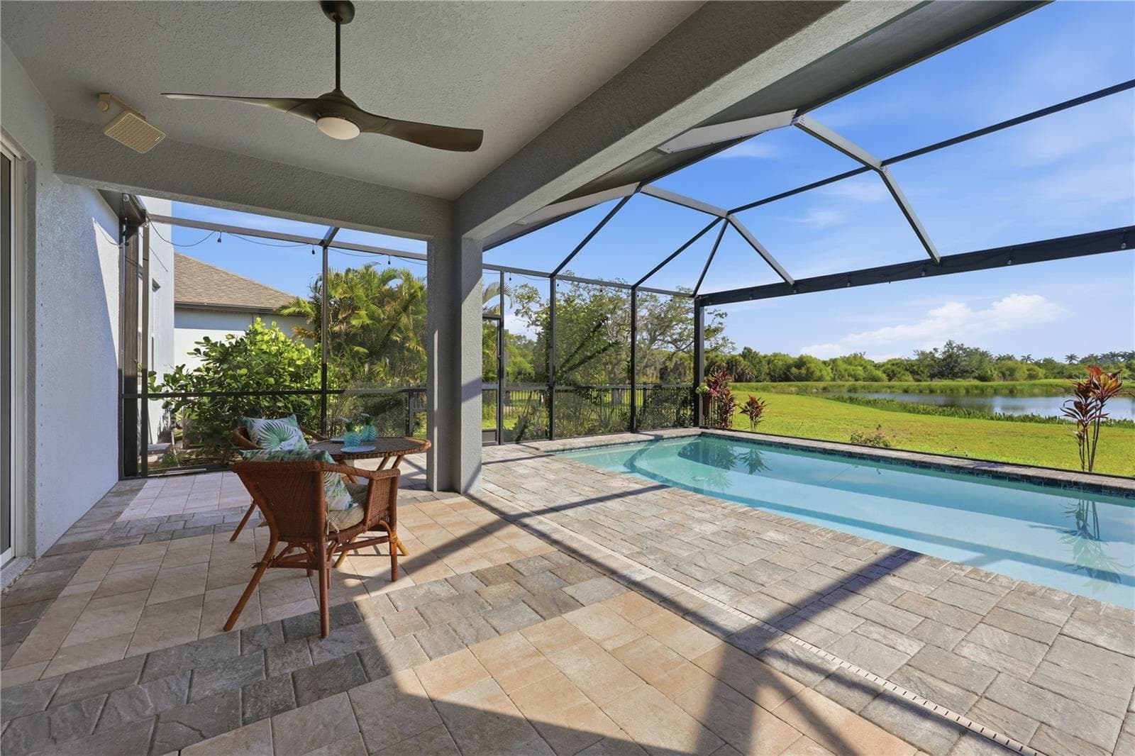 Spacious Outdoor Area - 5542 NATIVE HENNA CT, SARASOTA