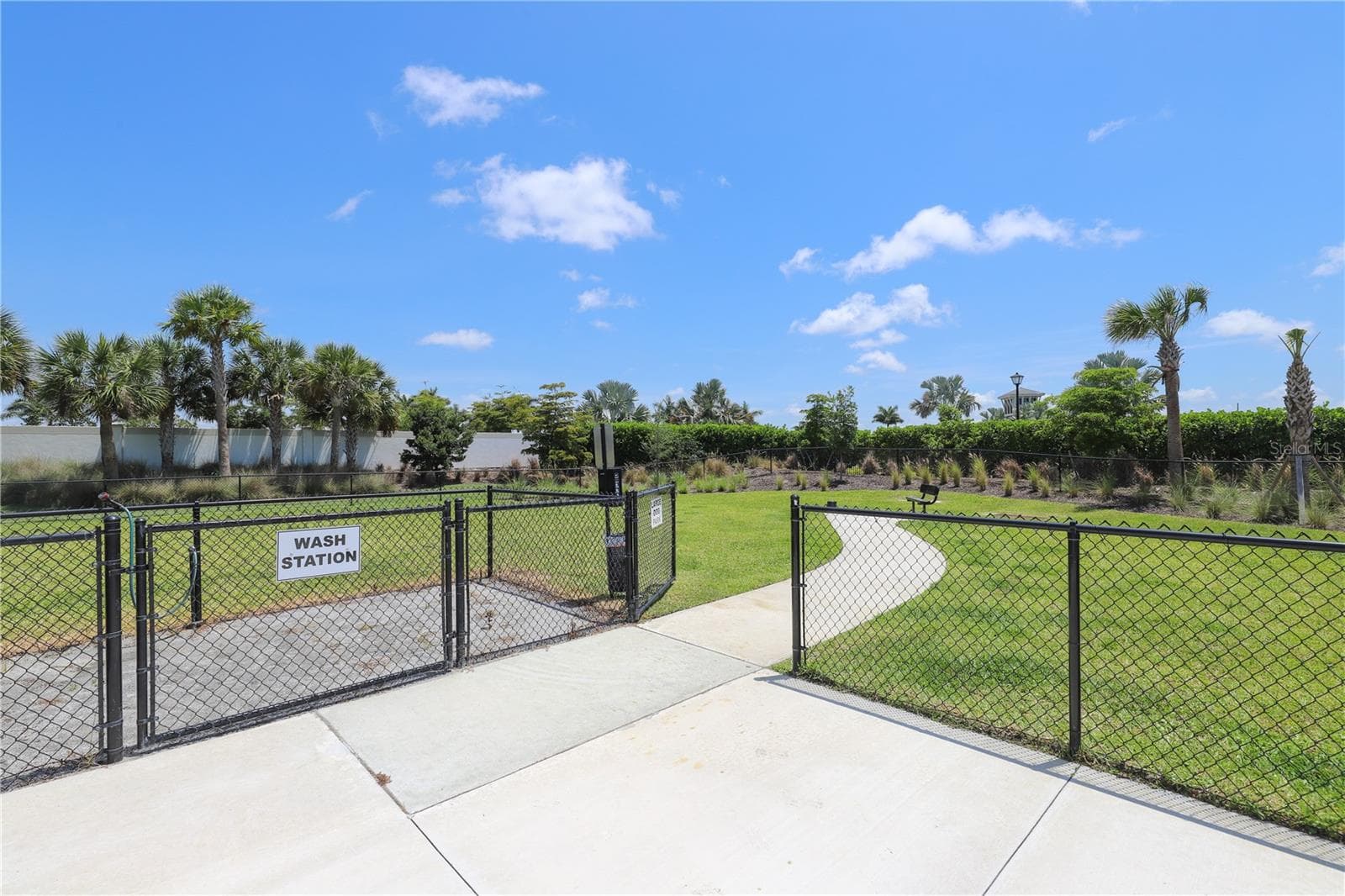Single Family Residence at 5542 NATIVE HENNA CT, SARASOTA, photo 101 of 110