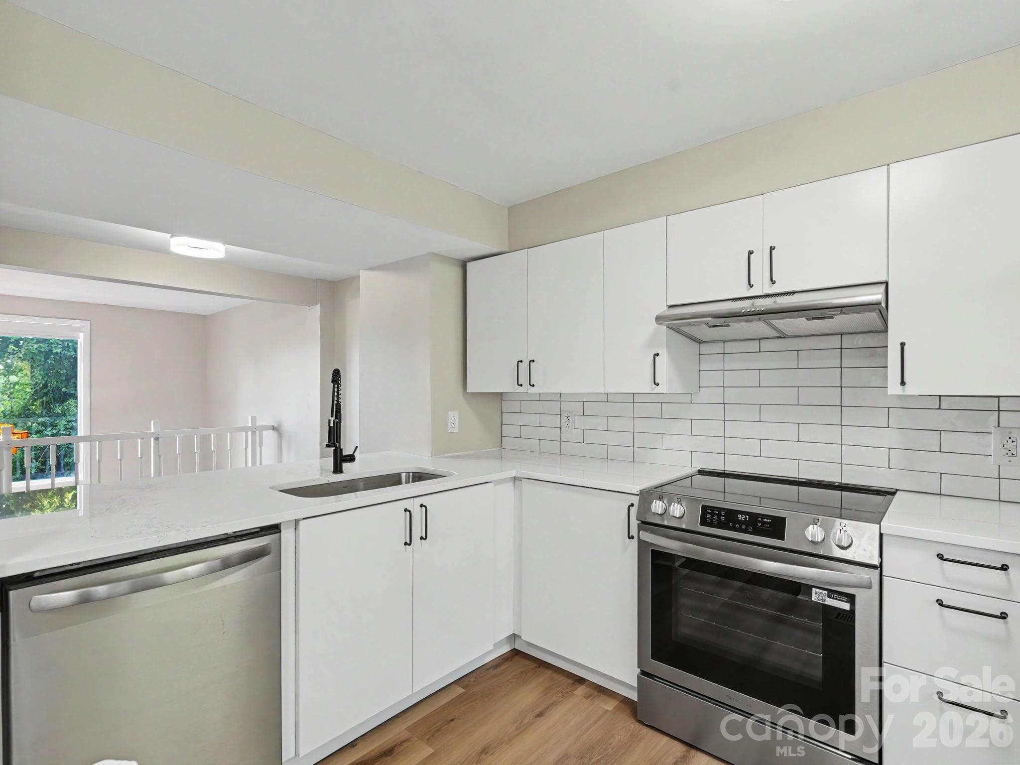Townhouse at Charlotte, photo 9 of 36