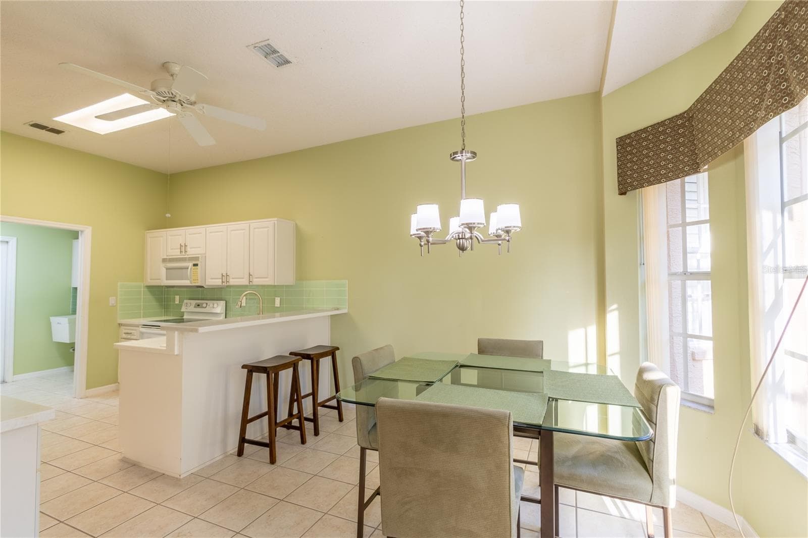Villa at 7541 MOORGATE CT, NEW PORT RICHEY, photo 17 of 36
