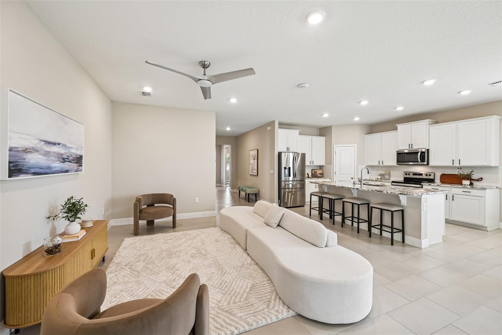 Single Family Residence at 178 MANGROVE MANOR DR, APOLLO BEACH, photo 8 of 39