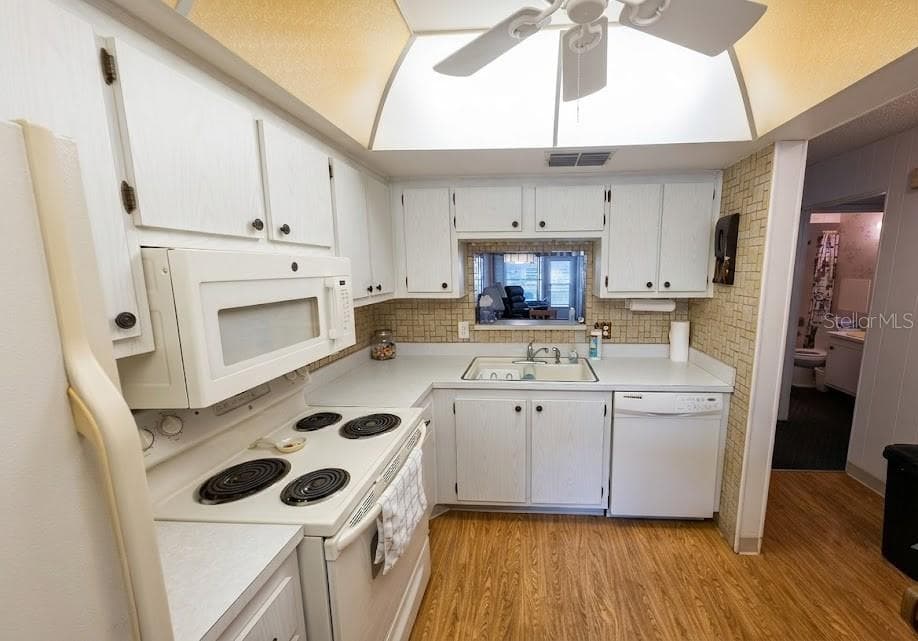 Condominium at 601 N HERCULES AVE #1205, CLEARWATER, photo 5 of 19